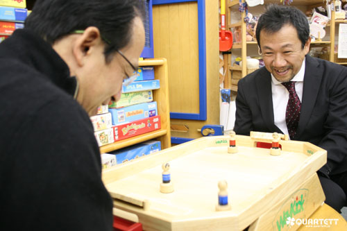 141114 坂野さんとキンダースタジアム01