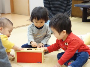 幼児教室　ノックアウトボール
