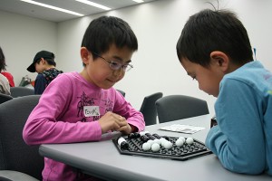 ゲーム体験会　アバロン　戦略ゲーム