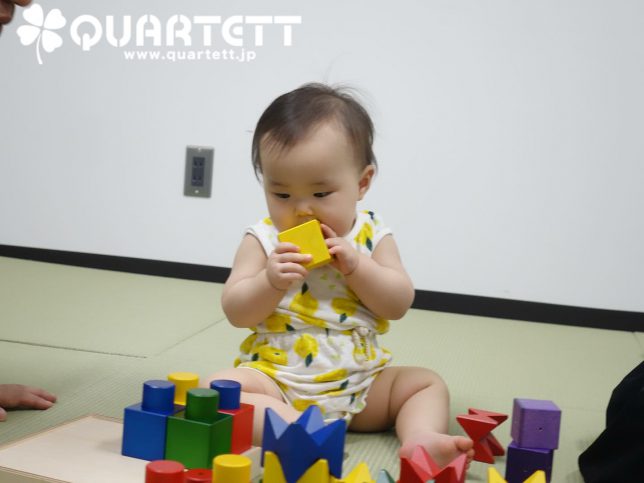 6ヵ月から絵本、おもちゃ、わらべうたで生きる力を育てるカルテット幼児教室