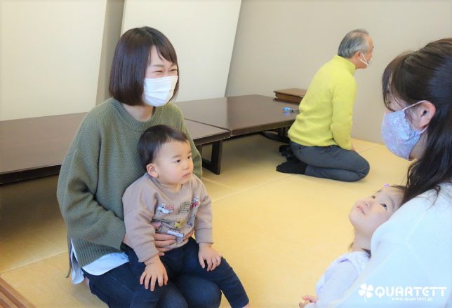 子育てママ