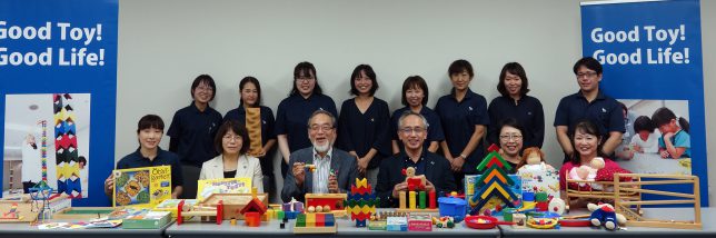 顧問　東京大学名誉教授　汐見稔幸先生
