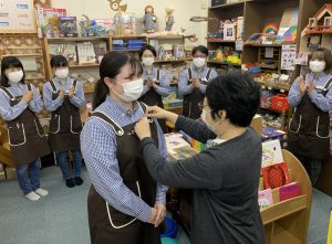 新卒　求人