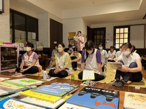 絵本で想像の翼を育てる