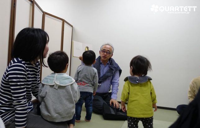 絵本の読みきかせ