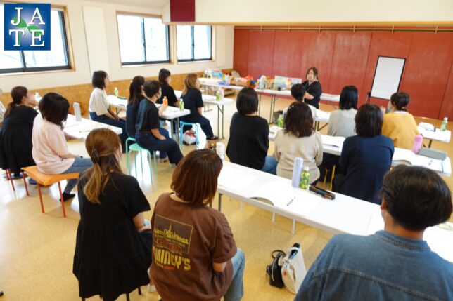 保育室読み聞かせ